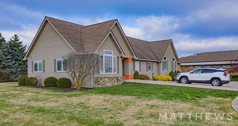 Primary Photo Of 3701 N Everett Rd, Muncie Medical For Sale