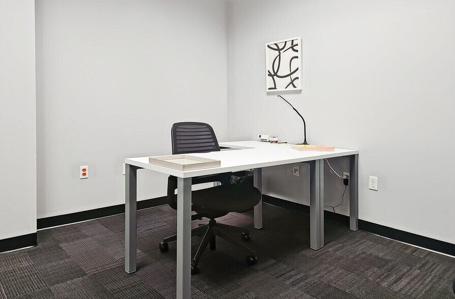 More Photos Of 125 Eugene O'Neill Dr, New London Coworking Space