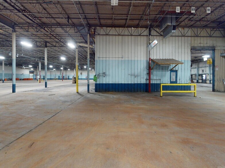 More Photos Of 103 Red Bridge Rd, De Queen Warehouse For Sale