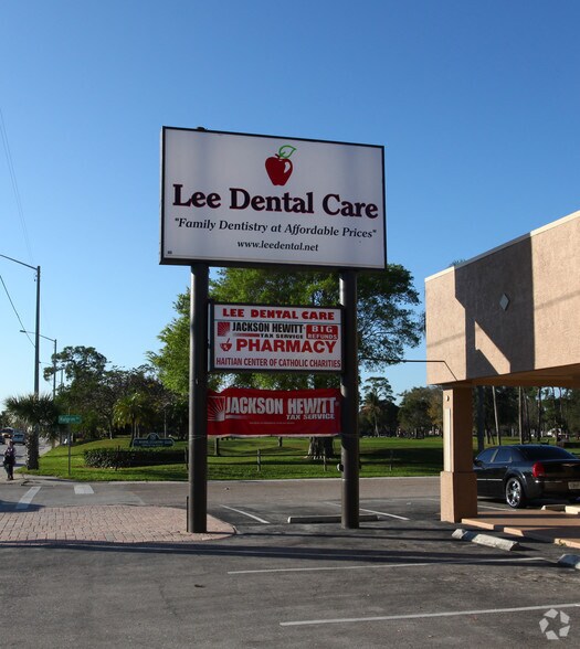 More Photos Of 3430-3452 S Cleveland Ave, Fort Myers Unknown For Lease