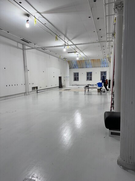 More Photos Of 11 Mercer St, New York Apartments For Sale