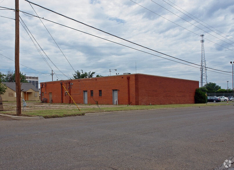 More Photos Of 1720 Avenue M, Lubbock Office Residential For Sale