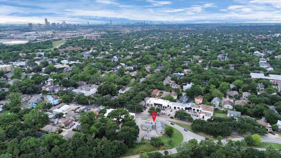 More Photos Of 3206 Houston Ave, Houston General Retail For Sale