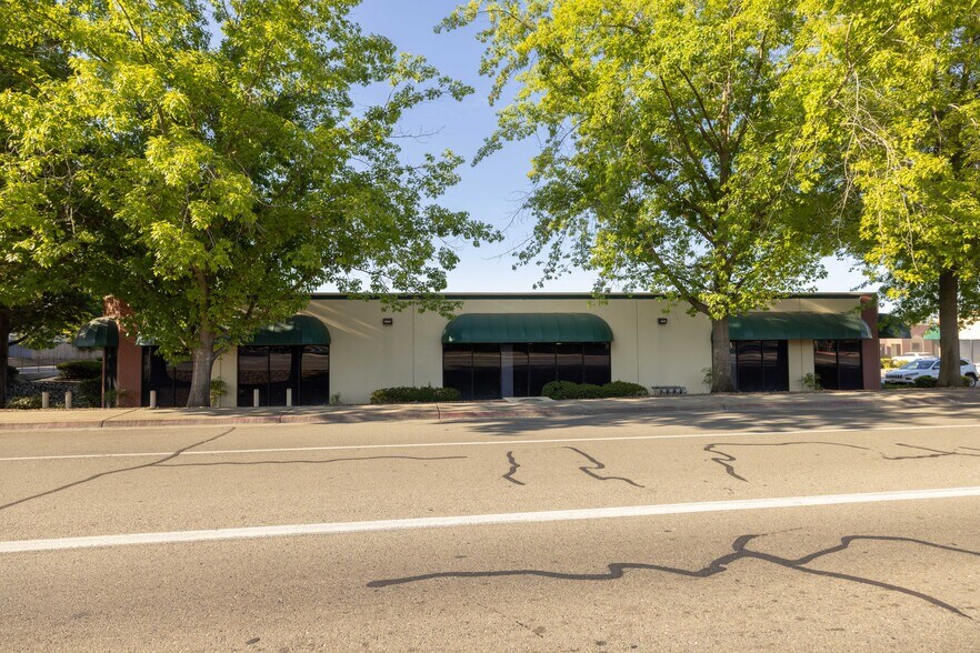 More Photos Of 8203 Sierra College Blvd, Roseville Office For Sale