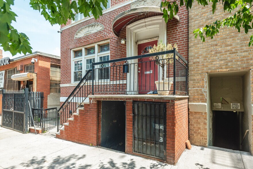 More Photos Of 195 30th St, Brooklyn Apartments For Sale