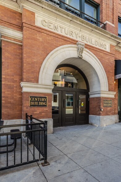 More Photos Of 36 S Pennsylvania St, Indianapolis Office For Lease