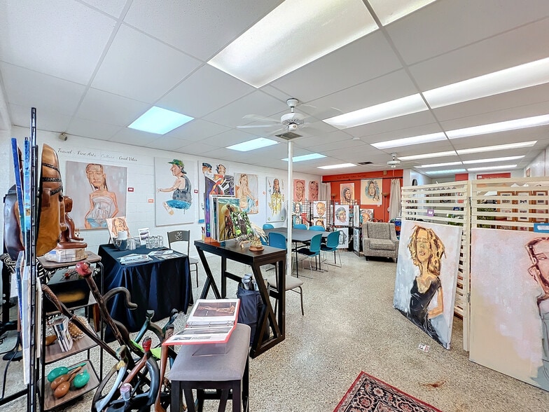 More Photos Of 2553-2565 Park Dr, Sanford Freestanding For Sale