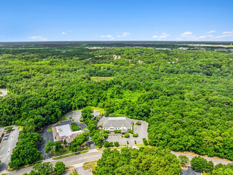 More Photos Of 580 Providence Park Dr E, Mobile Medical For Sale