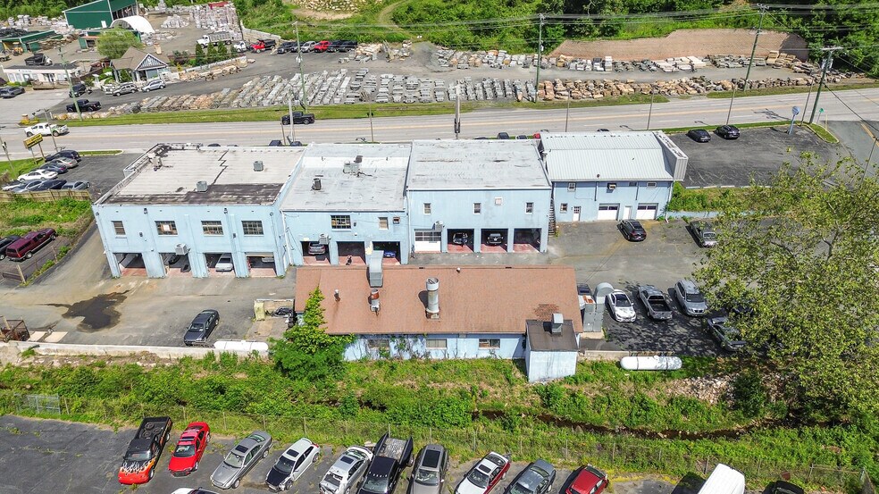 More Photos Of 2705 Belair Rd, Fallston Auto Repair For Lease