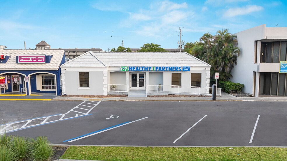 Primary Photo Of 3061 E Commercial Blvd, Fort Lauderdale Medical For Sale