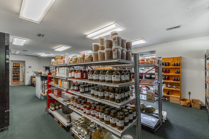 More Photos Of 15781 Rankin Ave, Dunlap Freestanding For Sale