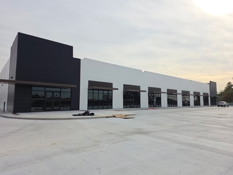 More Photos Of 4095 Woodsons Centre Dr, Spring Unknown For Lease