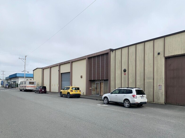 More Photos Of 127 W 3rd St, Eureka Industrial For Lease