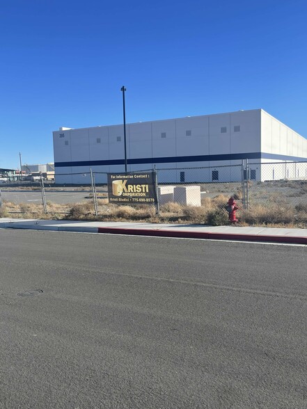 Primary Photo Of 390-395 Logan Lane Ln, Fernley Manufacturing For Sale