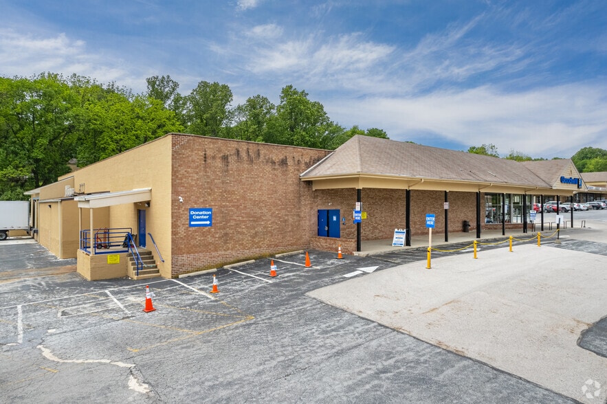 More Photos Of 100 Marchwood Rd, Exton Unknown For Lease