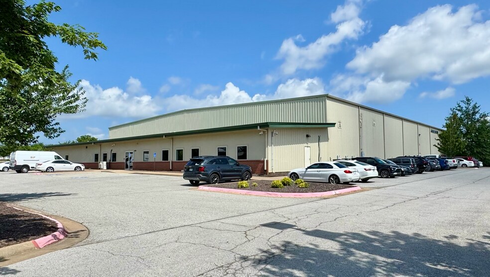 Primary Photo Of 2501 SE Otis Corley Dr, Bentonville Flex For Lease