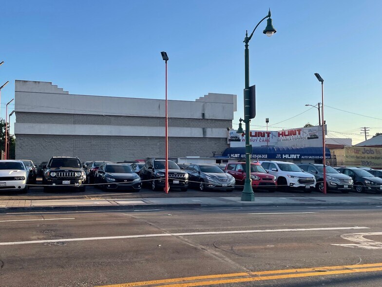 More Photos Of 100 W 8th St, National City Auto Dealership For Sale