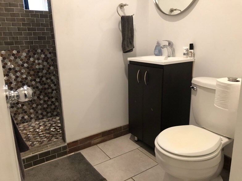 More Photos Of 12 W Taylor St, Reno General Retail For Sale