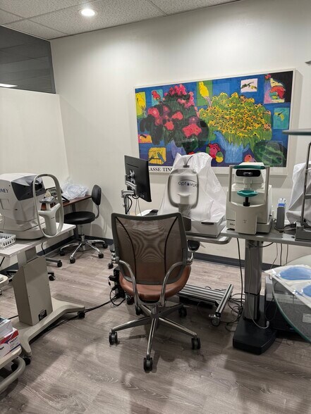 More Photos Of 9001 Wilshire Blvd, Beverly Hills Coworking Space