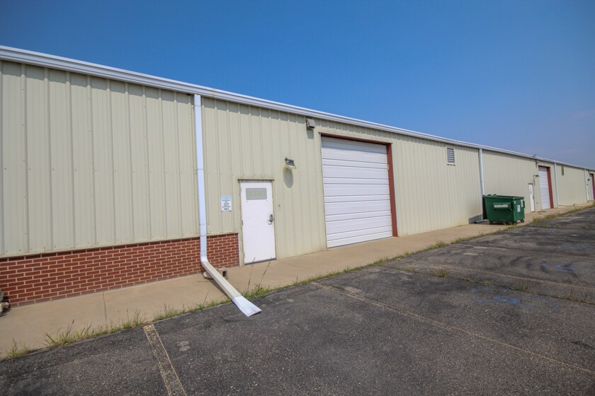 More Photos Of 1020 S Garfield Ave, Loveland Warehouse For Sale