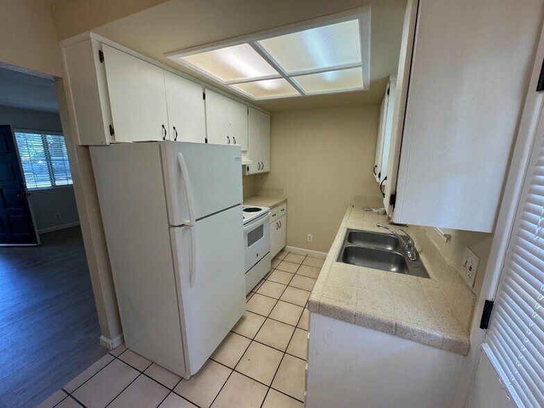 More Photos Of 7191 Eigleberry St, Gilroy Apartments For Sale