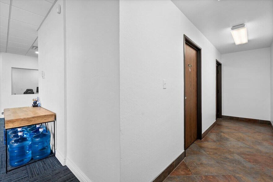 More Photos Of 6550 E Main, Mesa Office For Sale