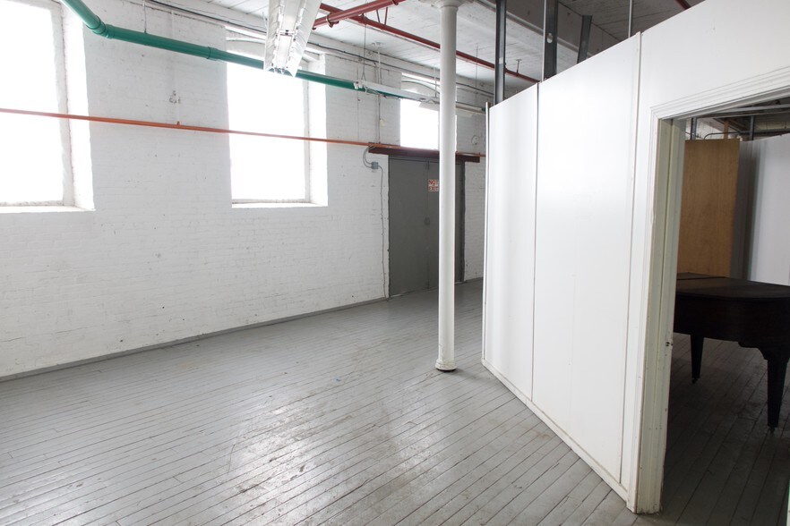 Photo of 2nd Floor Ste East Bay