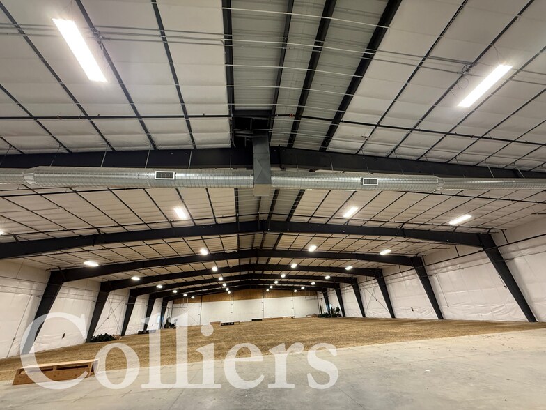 More Photos Of 805 Parkcentre Way, Nampa Warehouse For Lease