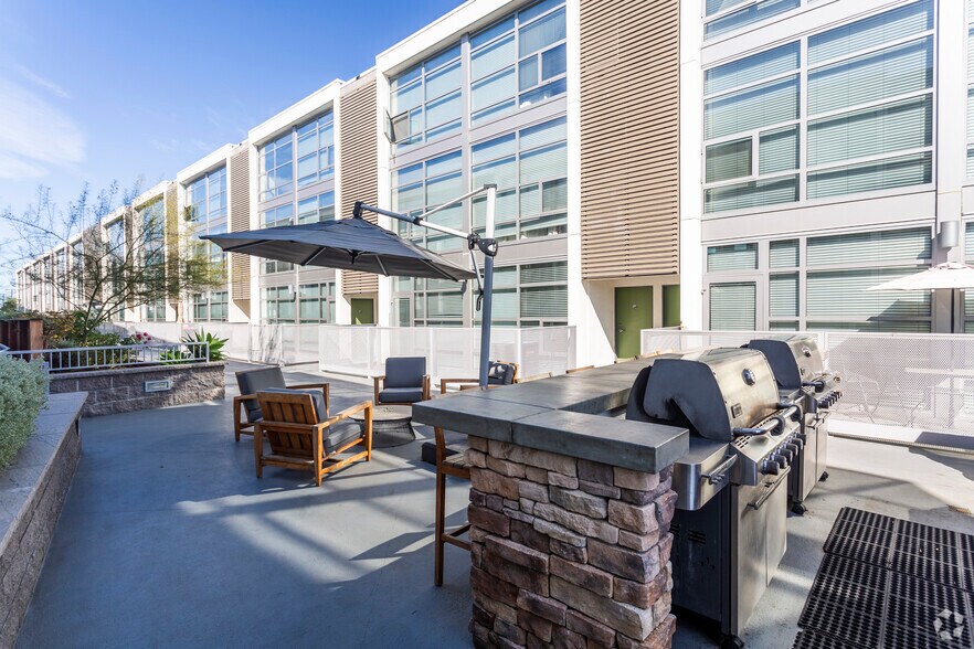 More Photos Of 2015 Hancock St, San Diego Apartments For Sale