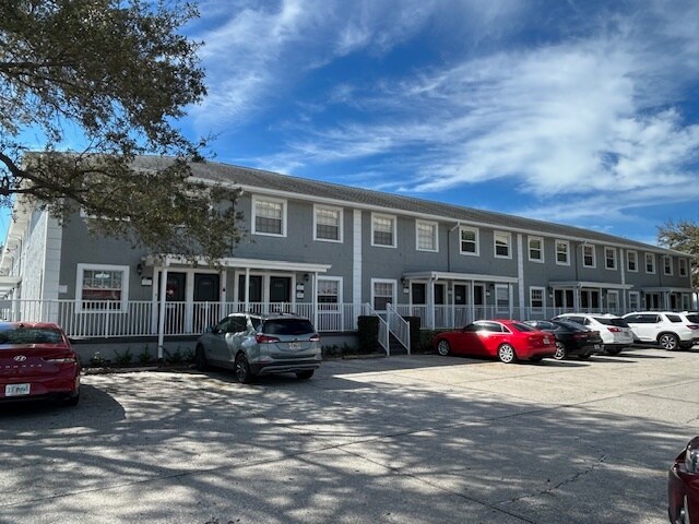 More Photos Of 4828 W Gandy Blvd, Tampa Business Park For Lease