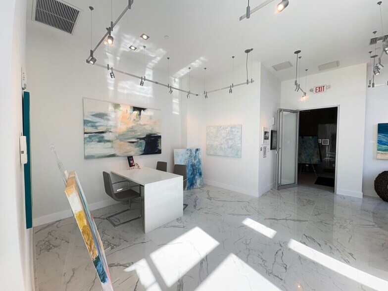 More Photos Of 1301 Main St, Sarasota Apartments For Sale