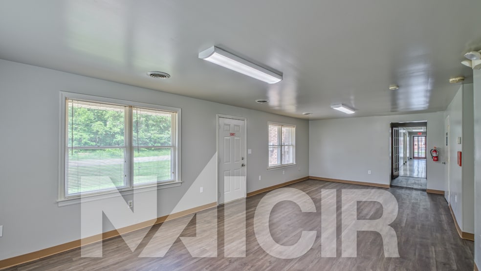 More Photos Of 2850 Lewisberry Rd, York Haven Warehouse For Lease