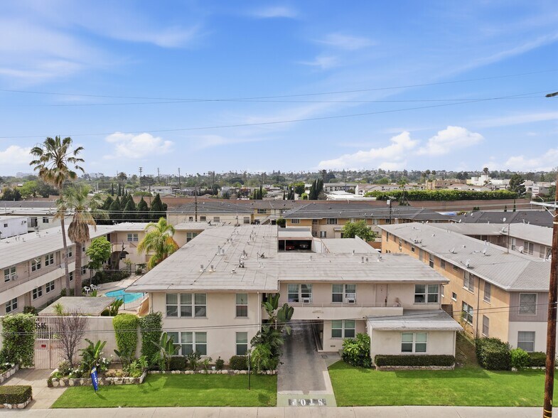 More Photos Of 3575 S Sepulveda Blvd, Los Angeles Apartments For Sale