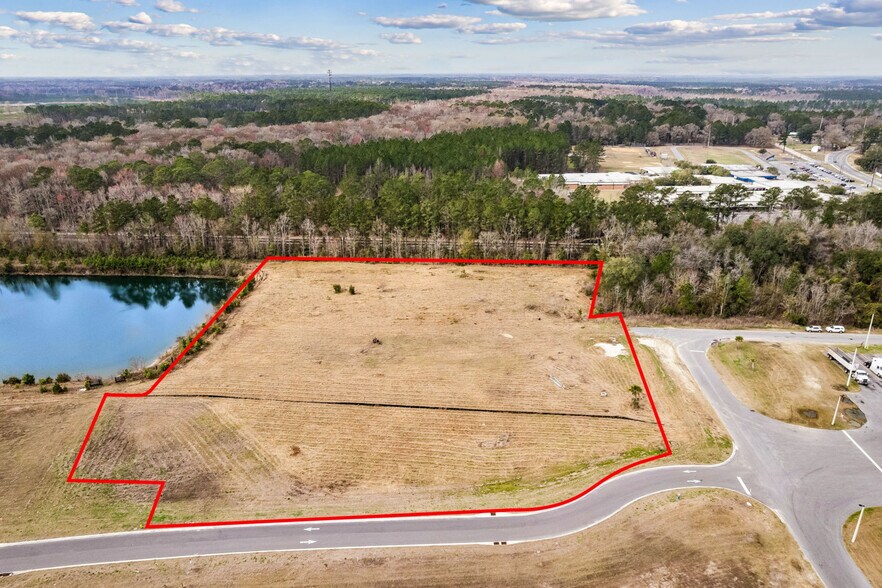 More Photos Of 0 US Highway 1, Callahan Land For Sale