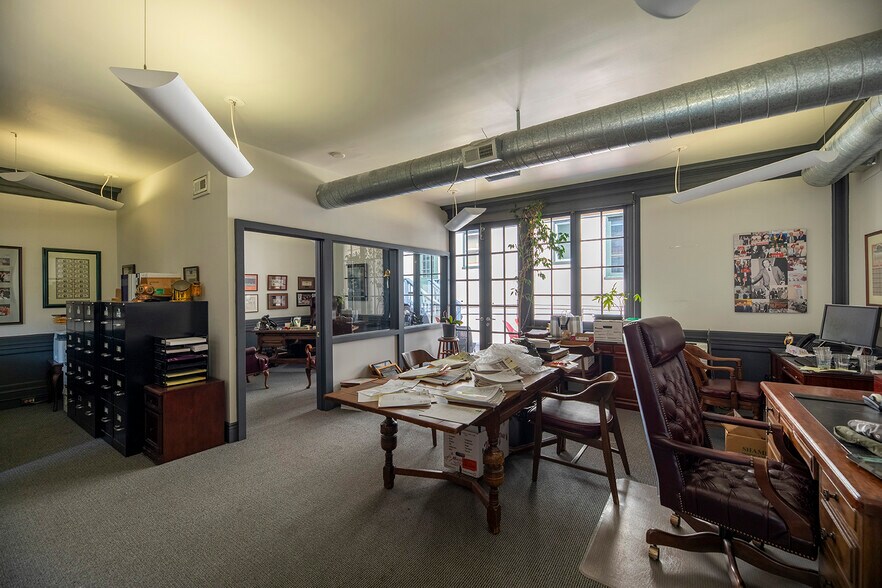 More Photos Of 150 Green St, San Francisco Office For Sale