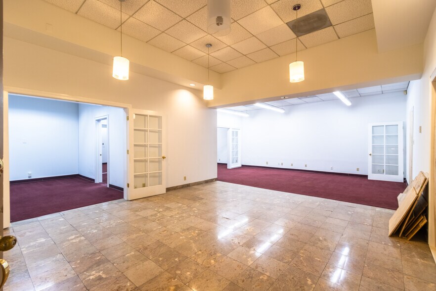 More Photos Of 1307-1311 Sutter St, San Francisco Storefront Retail Office For Sale