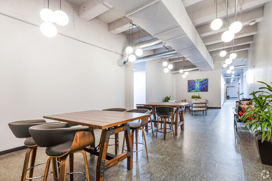 More Photos Of 540 Fairview Ave, Saint Paul Unknown For Lease