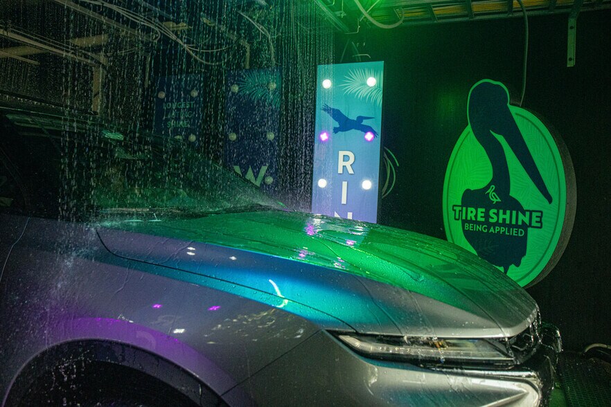 More Photos Of 13020 Us-1 Hwy, Sebastian Carwash For Sale