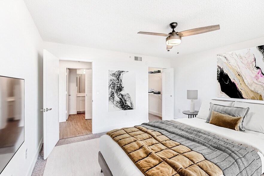 More Photos Of 353-383 Aragon Ave, Coral Gables Apartments For Lease