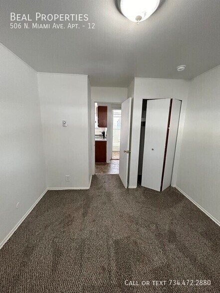 More Photos Of 519 N Harris Rd, Ypsilanti Apartments For Sale