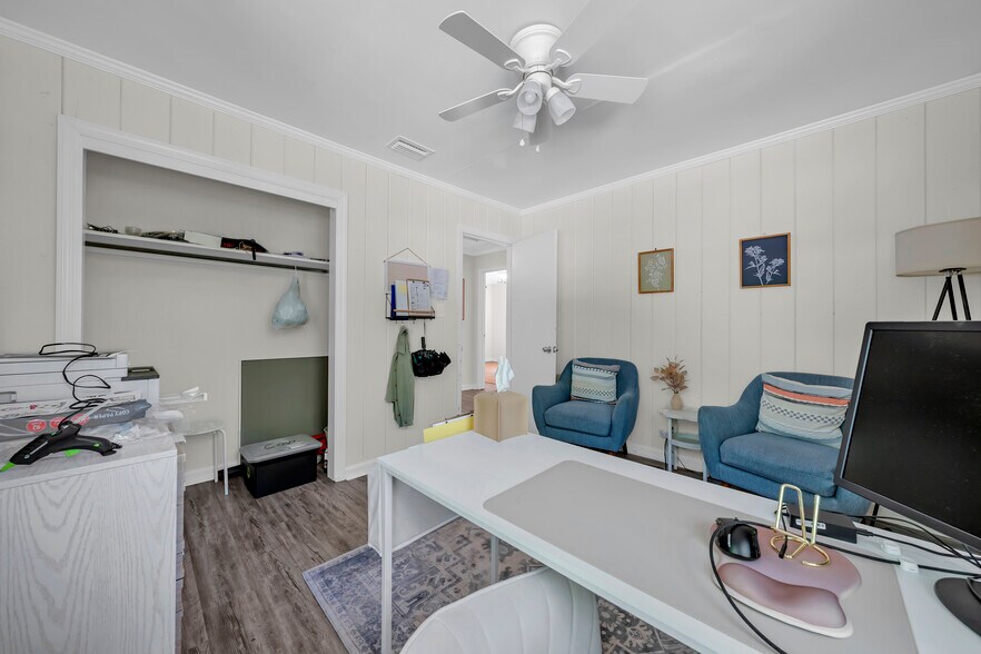 More Photos Of 1001 Randall Ave, Daphne Office Residential For Lease