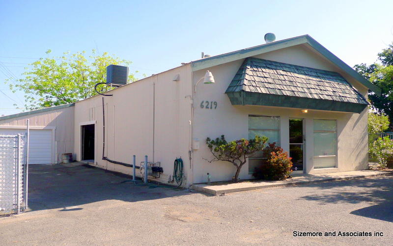 Primary Photo Of 6211 Ross Ave, Carmichael Flex For Sale