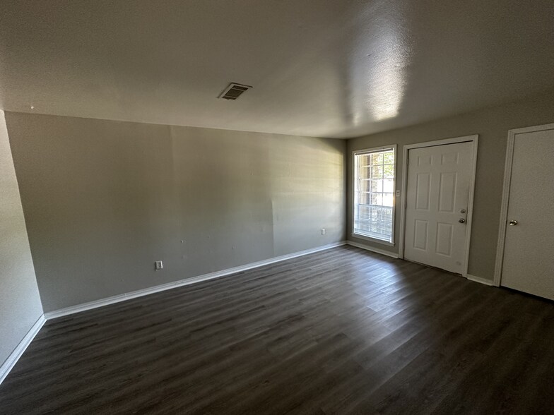 More Photos Of 8221 Highway 39, Meridian Apartments For Sale