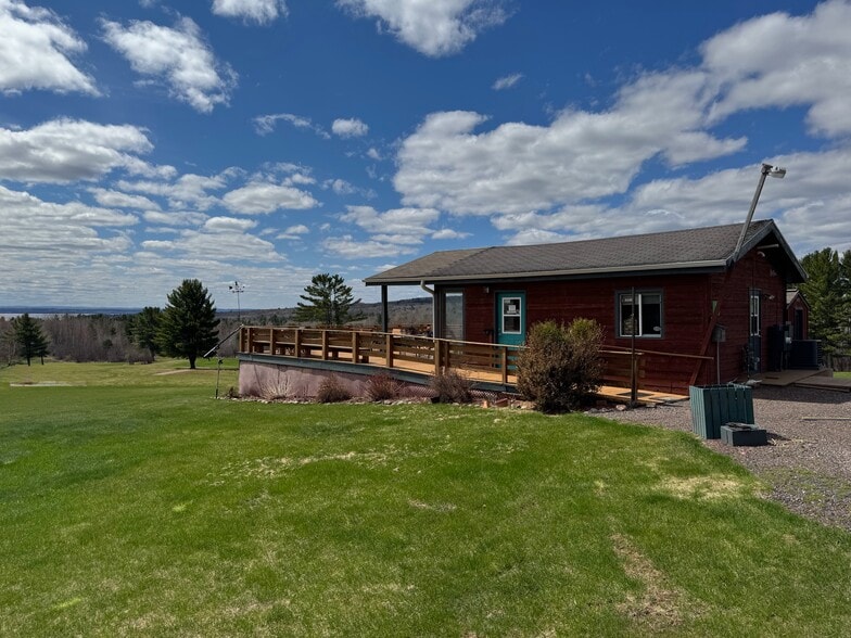 More Photos Of 950 County Highway C, Washburn Golf Course Driving Range For Sale