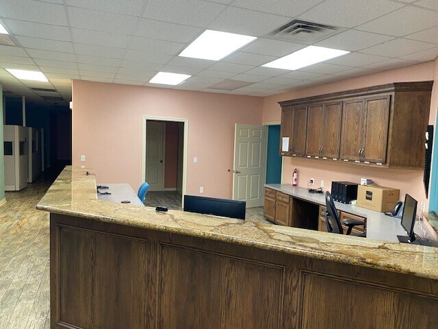 More Photos Of 20903 Kingsland Blvd, Katy Medical For Sale