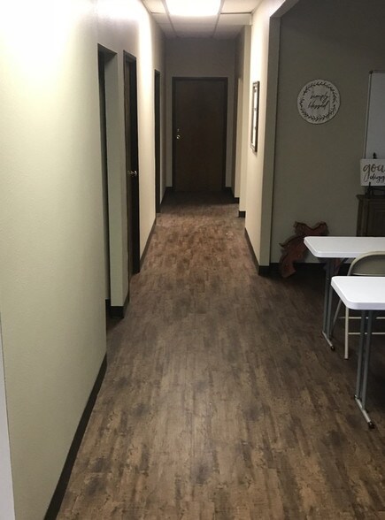 More Photos Of 12903-12907 Agency Dr, San Antonio Warehouse For Lease