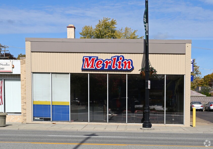 More Photos Of 6100 Dempster St, Morton Grove Auto Repair For Sale