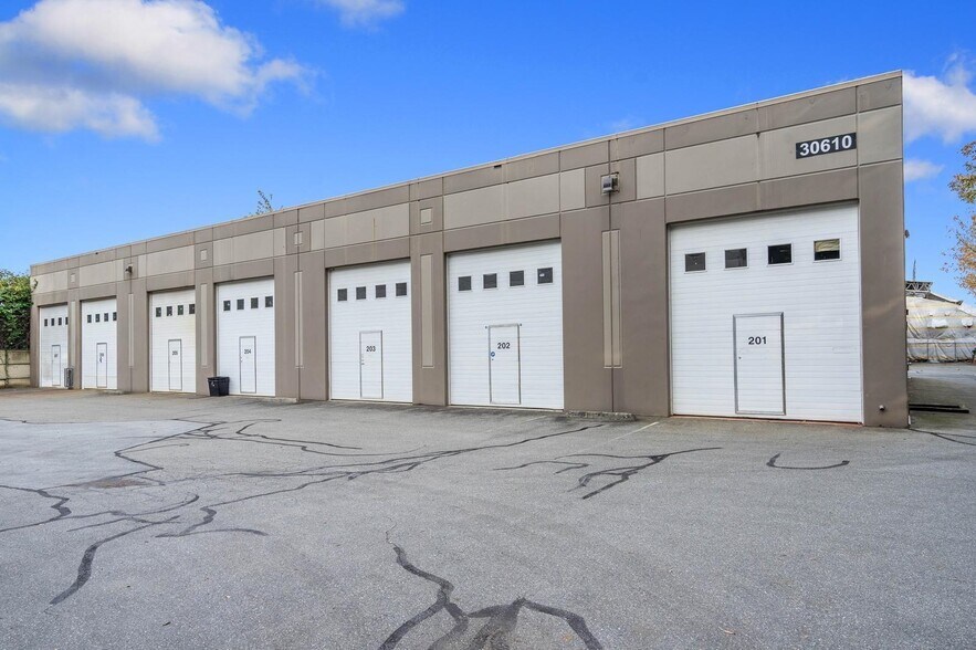 Primary Photo Of 30600-30610 Progressive Way, Abbotsford Warehouse For Sale