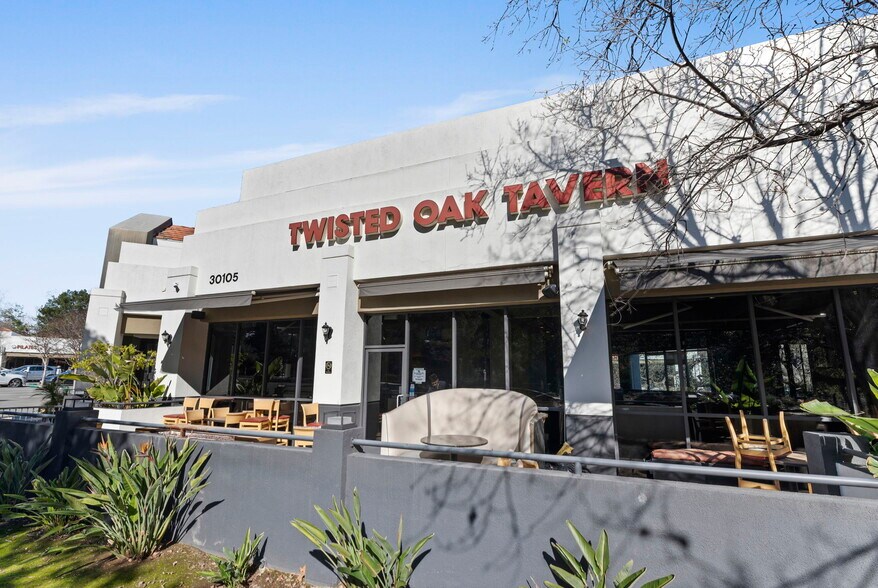 More Photos Of 30105-30135 Agoura Rd, Agoura Hills Unknown For Lease