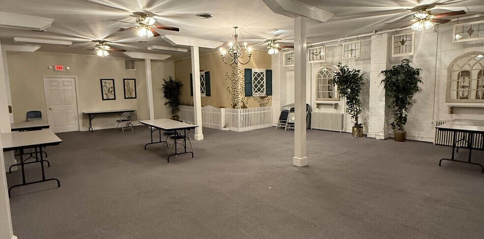 More Photos Of , Fredericksburg Unknown For Sale